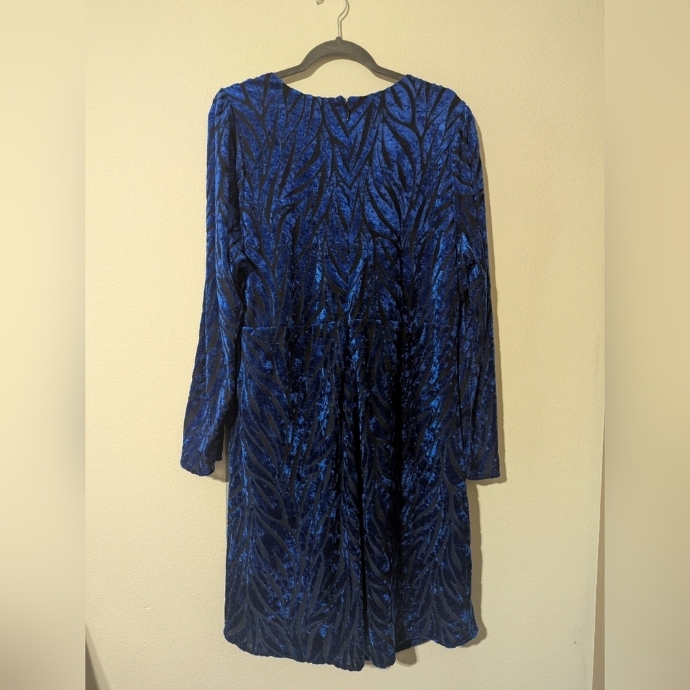Torrid Faux Wrap Velvet Burnt Out Zebra Print High Slit Dress - Picture 6 of 10